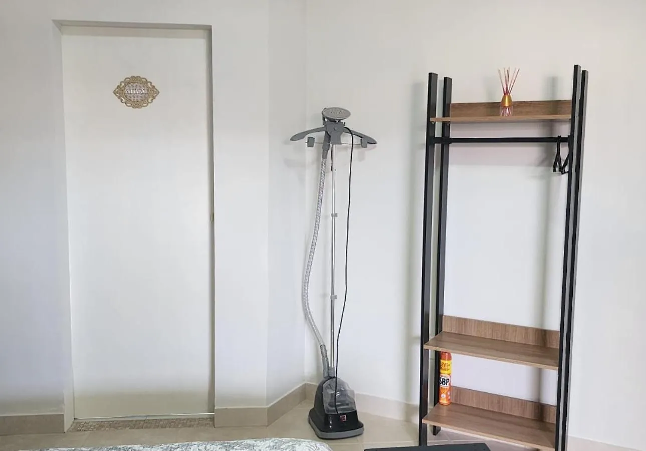 נטאל B&B Comfort Suite Cidade Do Sol - Apenas 6 Km Da Praia De Ponta Negra E Morro Do Careca לינה וארוחת בוקר
